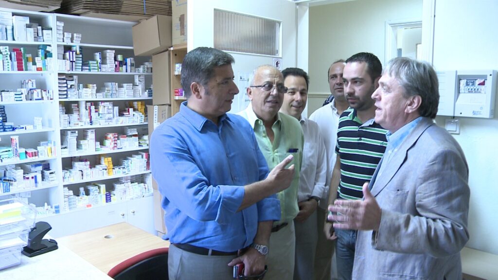 Τριπλασιασμός των ανασφάλιστων Ελλήνων πολιτών που δεν έχουν πρόσβαση σε γιατρούς και φάρμακα από άκρο σε άκρο σε όλη τη χώρα