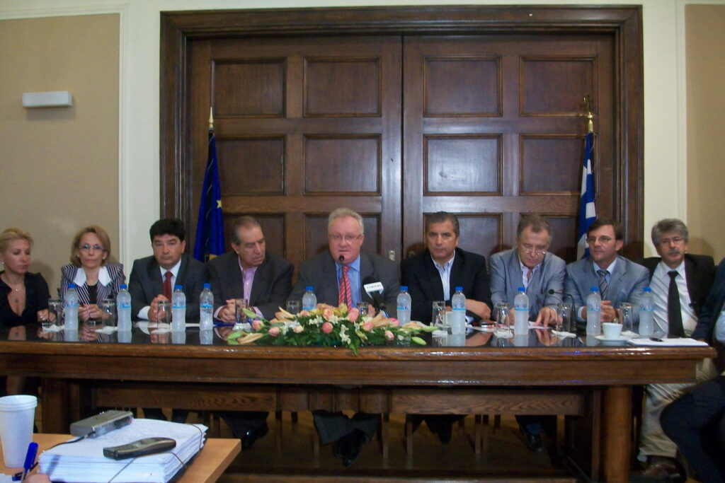 Πανστρατιά Επιστημονικών Φορέων για το Ασφαλιστικό και τον Ε.Ο.Π.Υ.Υ.