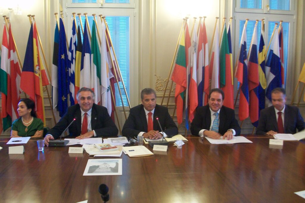 Η Εταιρεία Εθνικών Ευεργετών βραβεύει τον Πρόεδρο του Ιατρικού Συλλόγου Αθηνών, κ. Γιώργο Πατούλη για το κοινωνικό έργο του Ι.Σ.Α. σε χιλιάδες ανασφάλιστους πολίτες