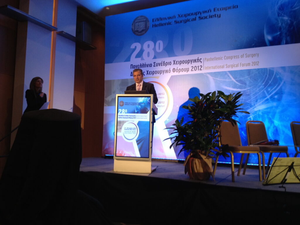 «Το ιατρικό σώμα να μην αφήσει κανέναν ασθενή να πεθάνει επειδή δεν έχει χρήματα» – Μήνυμα του Προέδρου του ΙΣΑ κου Πατούλη στο 28ο Πανελλήνιο Συνέδριο Χειρουργικής και το Διεθνές Χειρουργικό Φόρουμ 2012 «Το ιατρικό σώμα να μην αφήσει κανέναν ασθενή να πεθάνει επειδή δεν έχει χρήματα» – Μήνυμα του Προέδρου του ΙΣΑ κου Πατούλη στο 28ο Πανελλήνιο Συνέδριο Χειρουργικής και το Διεθνές Χειρουργικό Φόρουμ 2012