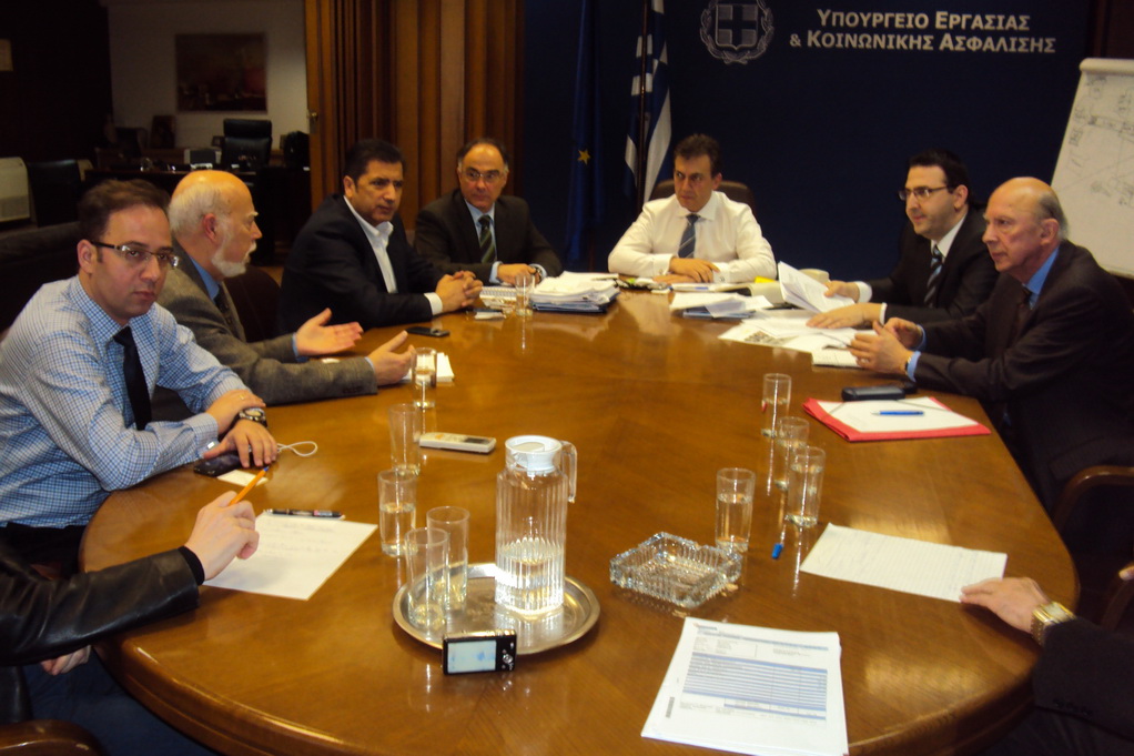 15 2 2013 episkepsi Ypourgo Ergasias