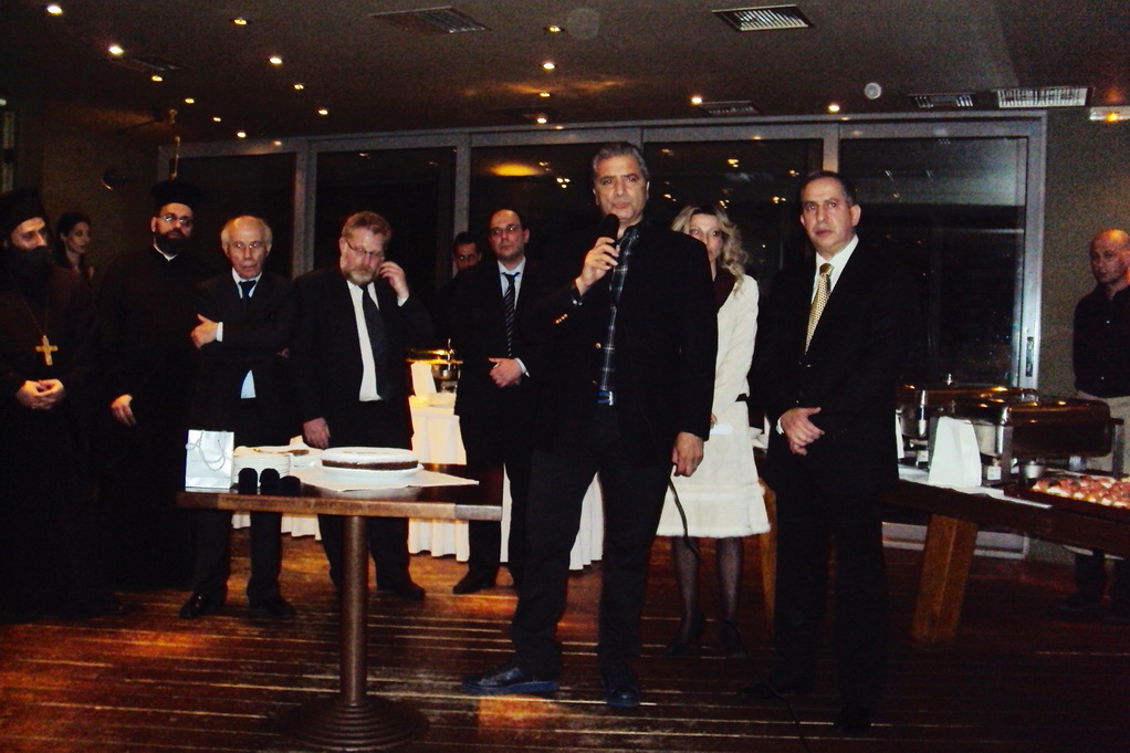 Συγχαρητήρια για το σπουδαίο έργο του Ιατρείου Κοινωνικής Αποστολής έδωσε η Πανελλήνια Ένωση Φαρμακοβιομηχανίας στον Πρόεδρο του ΙΣΑ κ. Πατούλη