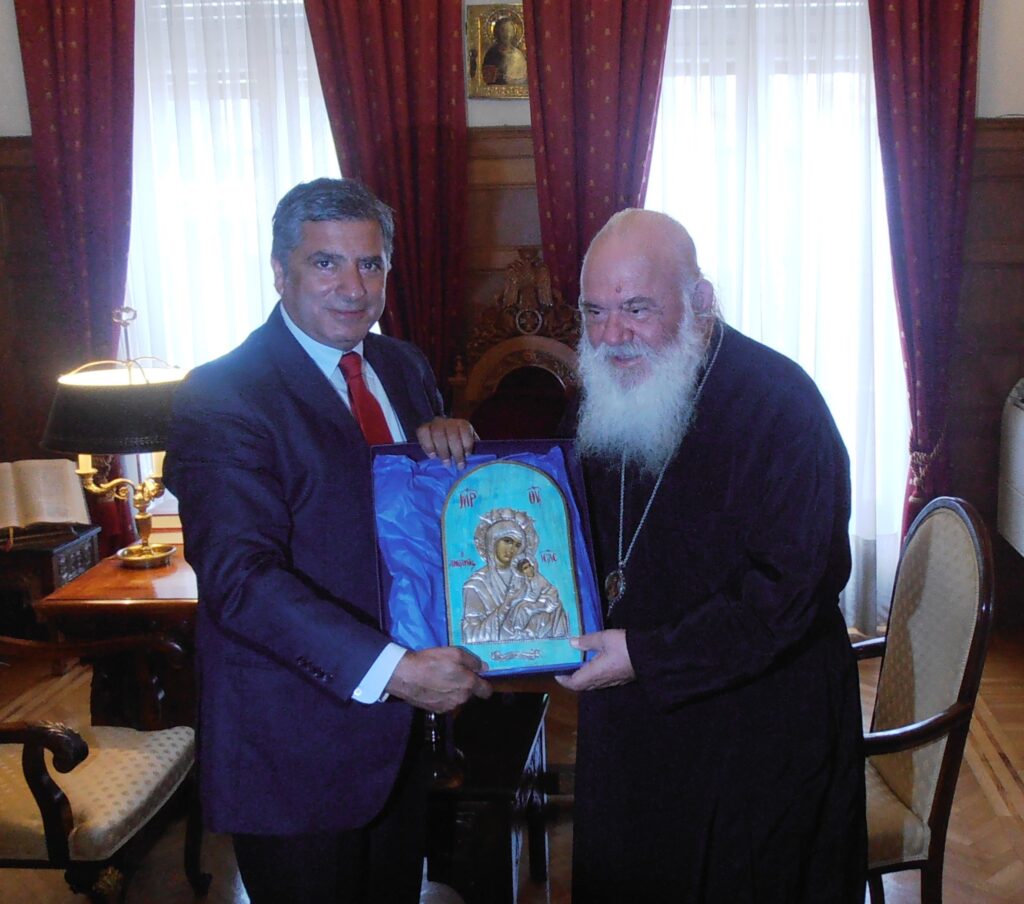 Συνάντηση Γ. Πατούλη με Ιερώνυμο: «Κανείς χωρίς Γιατρό, Φαγητό και Φάρμακο σε μια Ελλάδα που υποφέρει» Συνάντηση Γ. Πατούλη με Ιερώνυμο: «Κανείς χωρίς Γιατρό, Φαγητό και Φάρμακο σε μια Ελλάδα που υποφέρει»