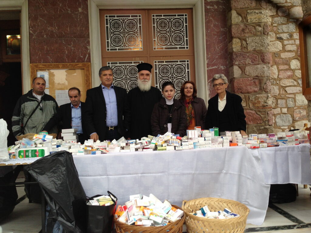 Μεγάλη η ανταπόκριση του κόσμου στον Ιερό Ναό Αγ. Νικόλαου στην Καλλιθέα Μεγάλη η ανταπόκριση του κόσμου στον Ιερό Ναό Αγ. Νικόλαου στην Καλλιθέα