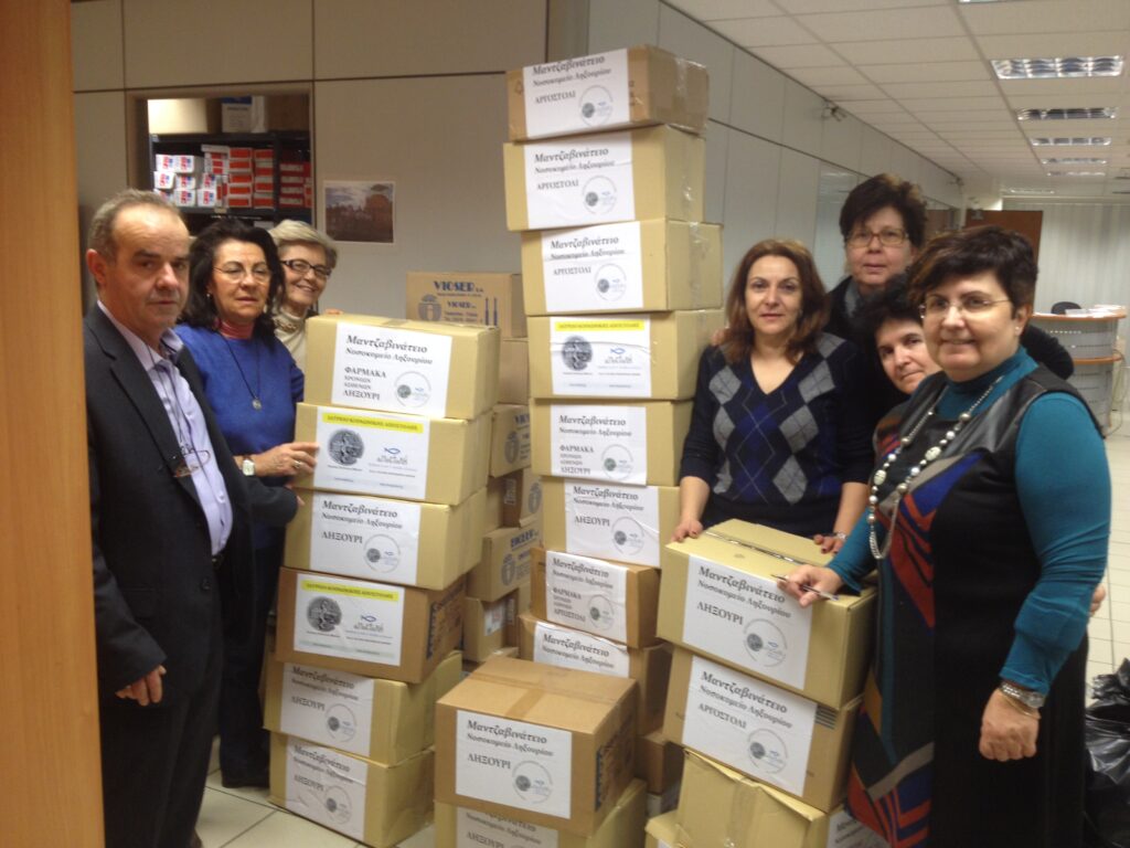3.000 φάρμακα και αναλώσιμα για τον πρώτο μήνα παραδόθηκαν  στην Κεφαλονιά από τον ΙΣΑ, την ΑΠΟΣΤΟΛΗ της Αρχιεπισκοπής  και το Δήμο Αμαρουσίου