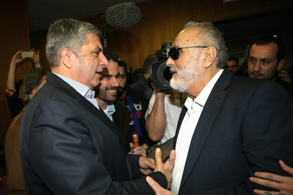 Καλούμε την νέα πολιτική ηγεσία να υλοποιήσει τις δεσμεύσεις της απέναντι στον ασθενή και στον ιατρικό κόσμο Καλούμε την νέα πολιτική ηγεσία να υλοποιήσει τις δεσμεύσεις της απέναντι στον ασθενή και στον ιατρικό κόσμο