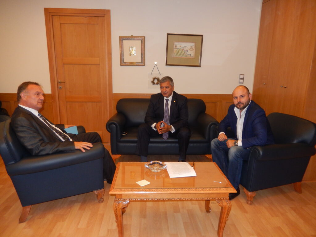 «Βόμβα» στα θεμέλια του ασφαλιστικού «Βόμβα» στα θεμέλια του ασφαλιστικού