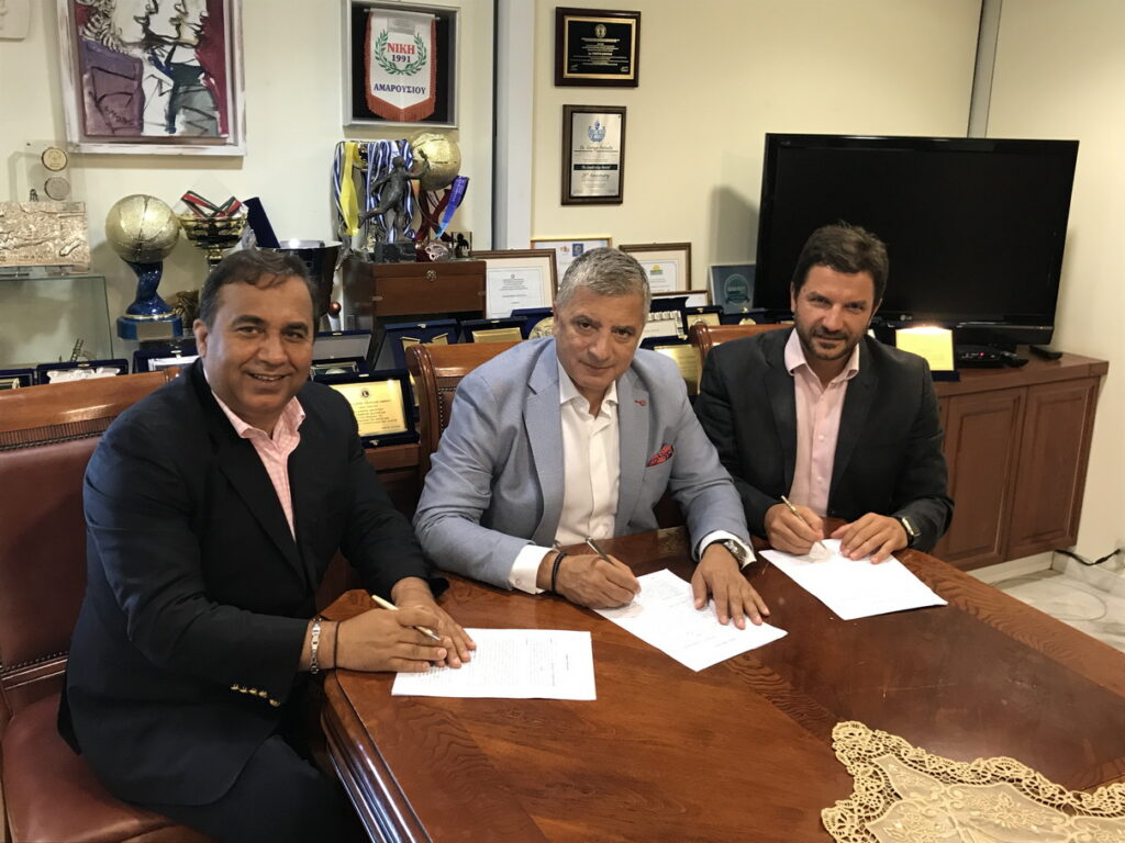 Σύμφωνο συνεργασίας, για την ενίσχυση του Τουρισμού Υγείας στην Ελλάδα υπέγραψε ο Πρόεδρος του ΙΣΑ και της ΚΕΔΕ Γ. Πατούλης, με τον πρόεδρο της Ομοσπονδίας Ελληνικών Σωματείων Σικάγου Κώστα Χανιωτάκη Σύμφωνο συνεργασίας, για την ενίσχυση του Τουρισμού Υγείας στην Ελλάδα υπέγραψε ο Πρόεδρος του ΙΣΑ και της ΚΕΔΕ Γ. Πατούλης, με τον πρόεδρο της Ομοσπονδίας Ελληνικών Σωματείων Σικάγου Κώστα Χανιωτάκη