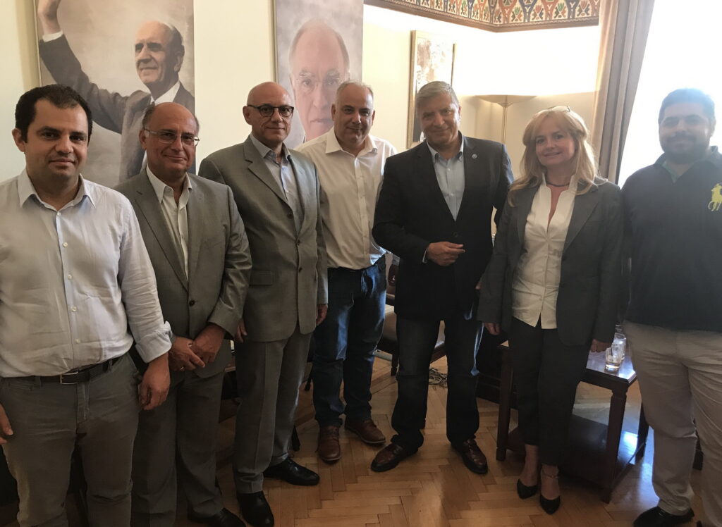 Ενημέρωση του Τομεάρχη Υγείας της Ένωσης Κεντρώων, για το αναχρονιστικό και αντιδημοκρατικό Σχέδιο Νόμου για την ιατρική νομοθεσία Ενημέρωση του Τομεάρχη Υγείας της Ένωσης Κεντρώων, για το αναχρονιστικό και αντιδημοκρατικό Σχέδιο Νόμου για την ιατρική νομοθεσία