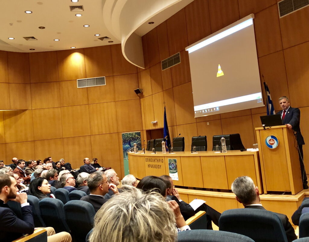 Στο σημαντικό ρόλο που μπορεί να παίξει το άριστο ιατρικό δυναμικό της χώρας, στην ανάπτυξη του τουρισμού υγείας ,αναφέρθηκε ο πρόεδρος του ΙΣΑ Γ. Πατούλης, στο πλαίσιο ομιλίας του ,σε Διημερίδα στην Κρήτη Στο σημαντικό ρόλο που μπορεί να παίξει το άριστο ιατρικό δυναμικό της χώρας, στην ανάπτυξη του τουρισμού υγείας ,αναφέρθηκε ο πρόεδρος του ΙΣΑ Γ. Πατούλης, στο πλαίσιο ομιλίας του ,σε Διημερίδα στην Κρήτη