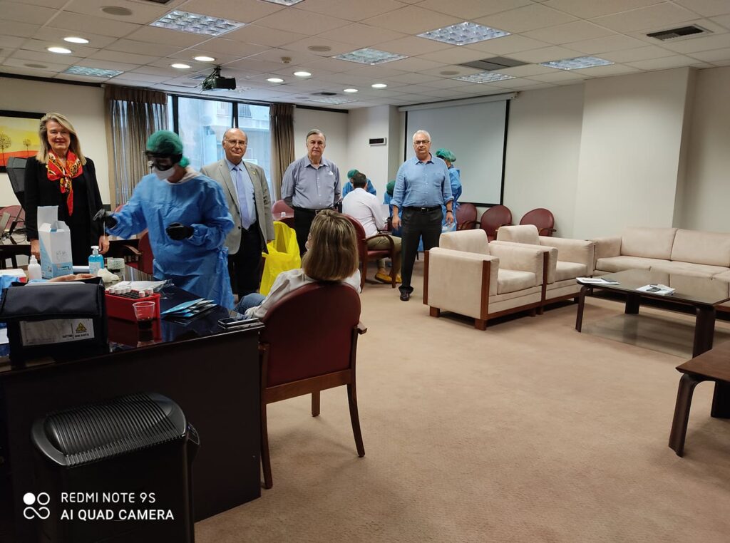 Διαγνωστικά τεστ για κορωνοϊό στο προσωπικό του ΙΣΑ από τις Κινητές Ομάδες Επισκέψεων στο Σπίτι