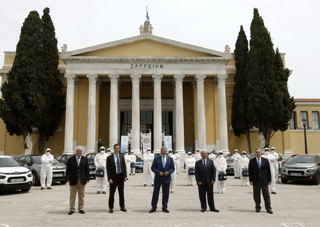 Υπογραφή συμφώνου συνεργασίας του Προέδρου του ΙΣΑ και Περιφερειάρχη Αττικής Γ. Πατούλη και του Προέδρου του ΕΟΔΥ Π. Αρκουμανέα – Ο ΙΣΑ και η Περιφέρεια ενισχύουν τον ΕΟΔΥ με Κινητές Ομάδες ιατρών και νοσηλευτών