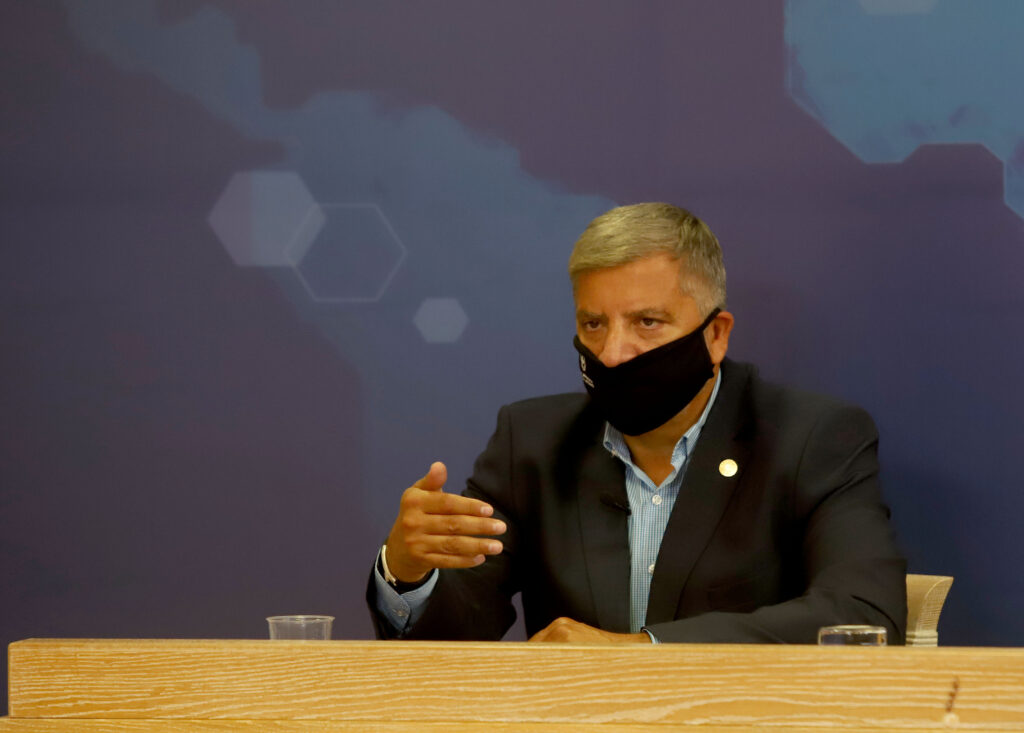 Η αυστηρή τήρηση των υγειονομικών πρωτοκόλλων για την πρόληψη του Sars-Cov-2, στους επαγγελματικούς χώρους υγείας τονίστηκε στο πλαίσιο διαδικτυακής εκδήλωσης που πραγματοποιήθηκε σήμερα ΙΣΑ