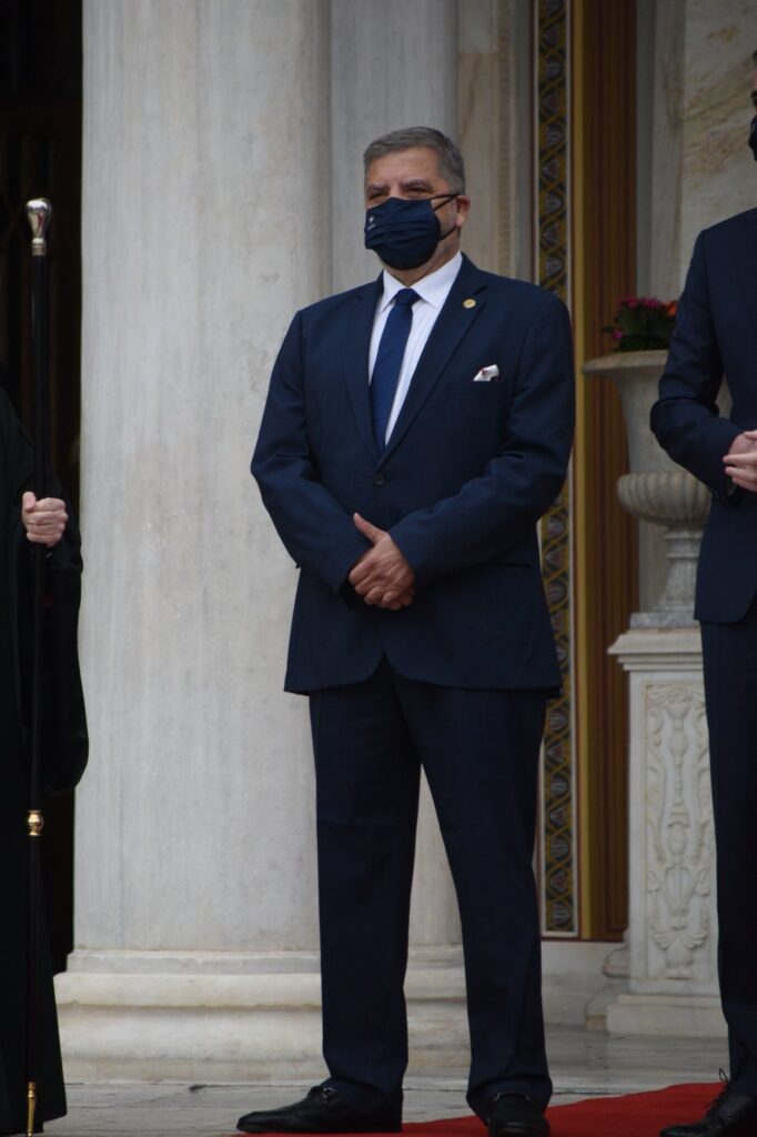 O Πρόεδρος του ΙΣΑ και Περιφερειάρχης Αττικής Γ. Πατούλης στους λαμπρούς εορτασμούς για τα 200 χρόνια από την Ελληνική Επανάσταση