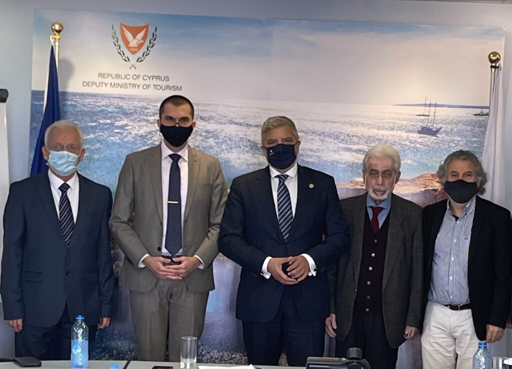 Διαδοχικές συναντήσεις με τους Υπουργούς Τουρισμού Σ. Περδίο και Υγείας Μ. Χατζηπαντέλα της Κύπρου, πραγματοποίησε ο Πρόεδρος του ΙΣΑ Γ.Πατούλης