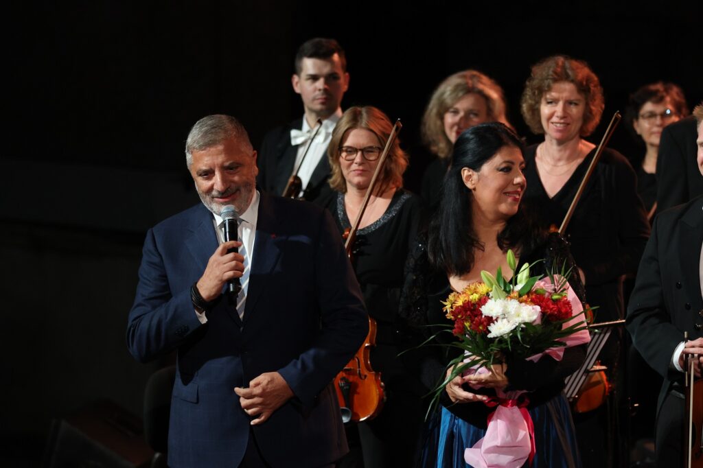 Η Καρδιά του Σοπέν «χτύπησε» στο Ηρώδειο, με αφορμή την Παγκόσμια Ημέρα Καρδιάς, σε εκδήλωση, υπό την αιγίδα του του ΙΣΑ Η Καρδιά του Σοπέν «χτύπησε» στο Ηρώδειο, με αφορμή την Παγκόσμια Ημέρα Καρδιάς, σε εκδήλωση, υπό την αιγίδα του του ΙΣΑ