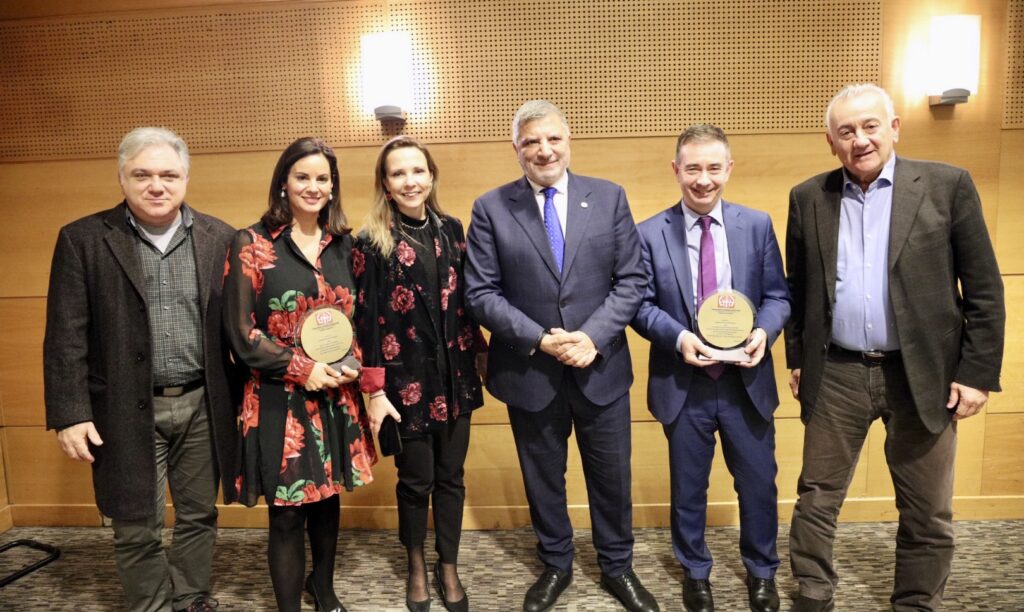 Στην κοπή της της Πρωτοχρονιάτικης πίτας του Πανελληνίου Συνδέσμου Νεφροπαθών, παρέστη ο Πρόεδρος του ΙΣΑ Γ.Πατούλης