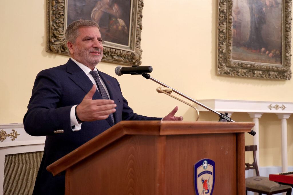 Με τη συμμετοχή της πολιτικής ηγεσίας του Υπουργείου Υγείας και εκπροσώπων του Κοινοβουλίου, πραγματοποιήθηκε η κοπή της Πρωτοχρονιάτικης πίτας του ΙΣΑ