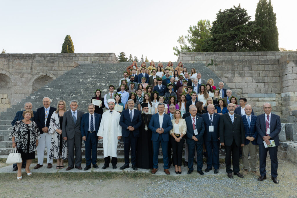 Ιπποκρατική Εβδομάδα στην Κω και 1ο Ιπποκρατικό Σχολείο, υπό την αιγίδα του ΙΣΑ Ιπποκρατική Εβδομάδα στην Κω και 1ο Ιπποκρατικό Σχολείο, υπό την αιγίδα του ΙΣΑ