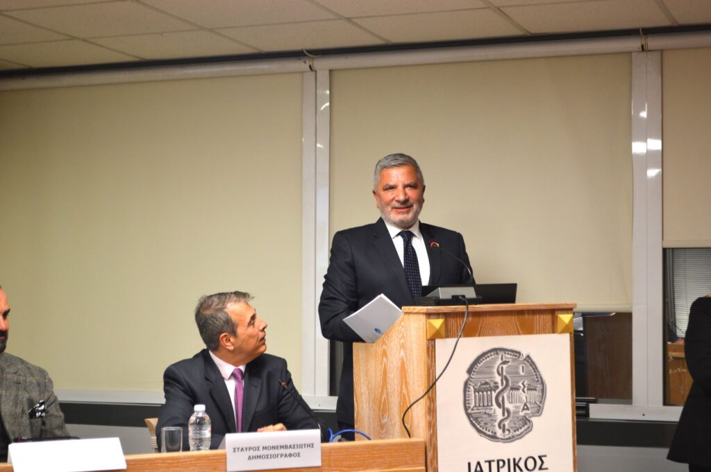 Με μεγάλη συμμετοχή έγινε η παρουσίαση του νέου βιβλίου του Προέδρου του ΙΣΑ Γ. Πατούλη, με τίτλο «Τουρισμός Υγείας: Παρελθόν, Παρόν και Μέλλον»», υπό την αιγίδα του ΙΣΑ