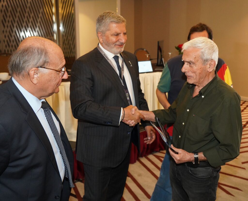 Με μεγάλη επιτυχία πραγματοποιήθηκε η Ημερίδα Ιατρικού Τουρισμού με θέμα «Ογκολογία & Ιατρικός Τουρισμός – Μια Νέα Εποχή για την Ελλάδα», που διοργανώθηκε υπό την αιγίδα του ΙΣΑ