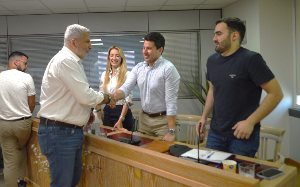 Συγκέντρωση τελειόφοιτων φοιτητών ιατρικής στην αίθουσα εκδηλώσεων του ΙΣΑ