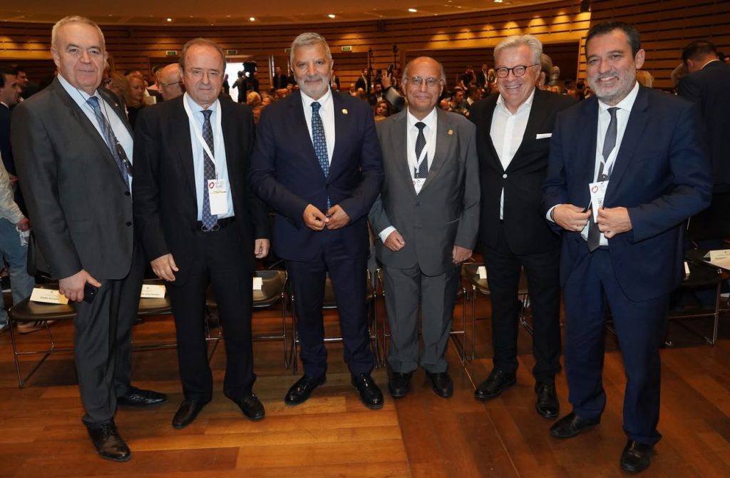 Τη σημασία της πρόληψης και του καρδιολογικού ελέγχου, ιδιαίτερα για τους νέους και τους αθλητές, τόνισε ο Πρόεδρος του ΙΣΑ Γ. Πατούλης, στο 46ο Πανελλήνιο Καρδιολογικό Συνέδριο που διοργάνωσε η ΕΚΕ