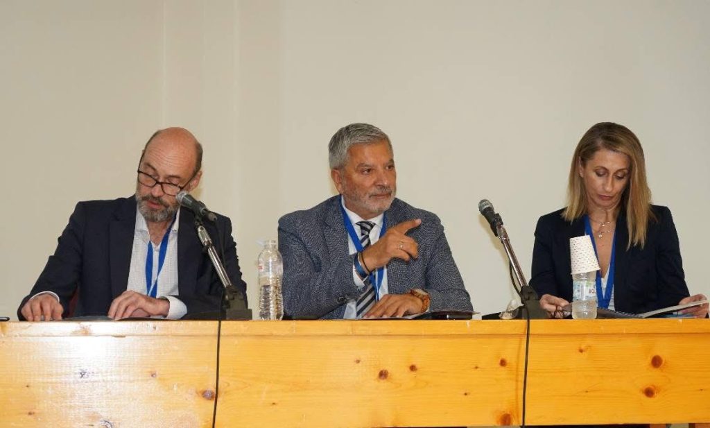 Πρώτο Ιπποκρατικό Σχολείο δια την Εκπαίδευση Ιατρών στην Πρωτοβάθμια Ογκολογική Φροντίδα με θέμα βασικές Γνώσεις Πρόληψης και Θεραπείας του Καρκίνου, με πρωτοβουλία του ΙΣΑ